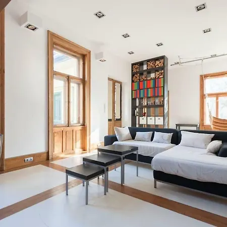 Apartment Cozy Design Loft At Andrassy Ut *
