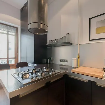 Cozy Design Loft At Andrassy Ut Apartment